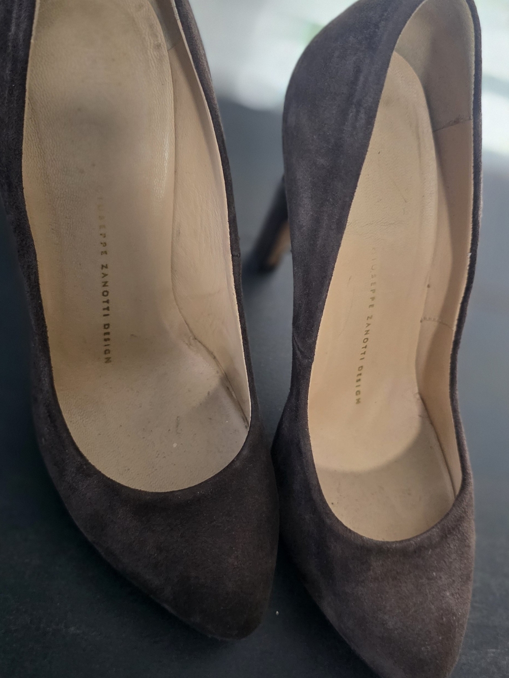 Giuseppe Zanotti Brown Suede Pointed-Toe Pumps
